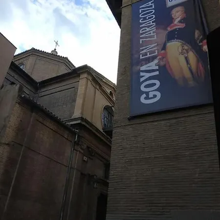El Escondite De Goya Saragossa Exterior photo